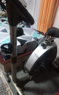 دوچرخه ثابت ورزشی تایواند