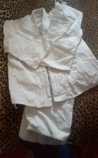 لباس ورزش رزمی کاراته