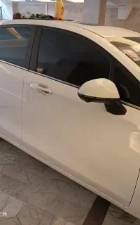 نصب  شیشه دودی با بهترین کیفیت در گرگان