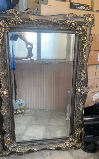 آیینه قدی سلطنتی قاب منبت کاری شده شیک و سالم