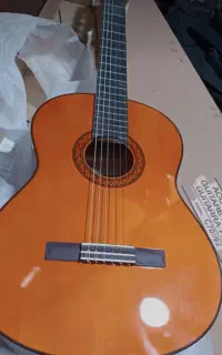 گیتار c70 کاملا نو