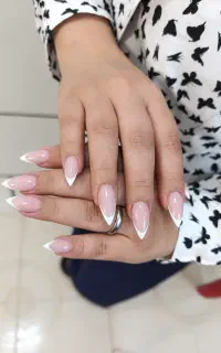 خدمات سلامت و زیبایی