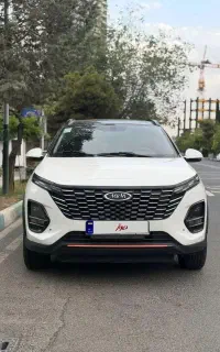 ام‌ وی ام ایکس ۳۳ کراس ، مدل ۴۰۲