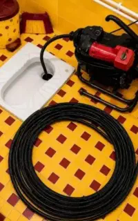لوله باز کنی تخلیه چاه سراسر قم 24ساعته 100٪تضمینی