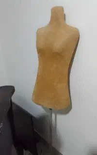 مانکن نیم تنه مخمل