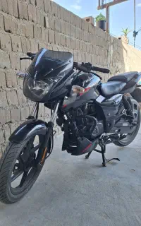 باجاج 150 مدل 2022