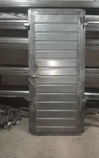 تولیدی درب انباری و خرپشته