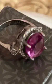 انگشتر زنانه نقره 925با نگین قیمتی توپاز