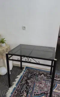 میز شیشه ای فرفوژه