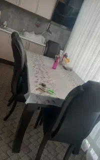 میز نهار  خوری