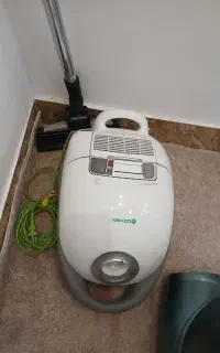 جارو برقی مارک اوژن