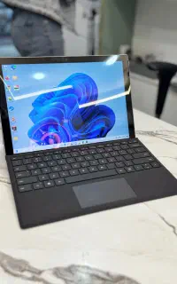 تبلت ویندوزی سیمکارت خور Surface pro 5