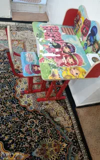 میز وصندلی