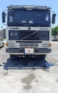 ولوو اف۱۲ مدل ۷۷
