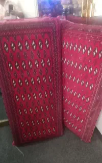 یه جفت پشتی سنتی بزرگ وسالم