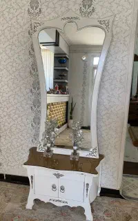 آیینه وکنسول
