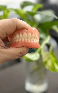 دندان مصنوعی ( دندانسازی سپید دانش ) نقد و اقساط