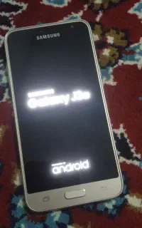 گوشی j3