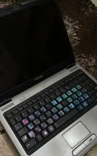 لپ‌ تاپ توشیبا U400 سالم