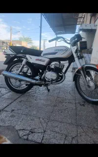 سوزکی axدرحد موتوری عروسک