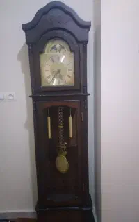 ساعت ایستاده تمام چوب
