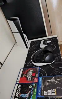 به همراه هدست و بازی ps5 slim 2016 Europa درحد نو