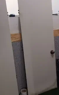 درب سرویس و حمام