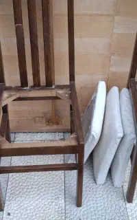 میز و صندلی چوبی