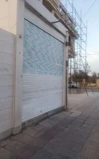 مغازه تجاری آزادشهر فلکه سوم