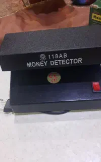 دستگاه تراول و دلار شناش