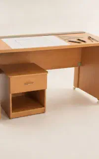 میز مهندسی و نقشه کشی ارگونومیک سفارشی چرخ دار ۱۴۰