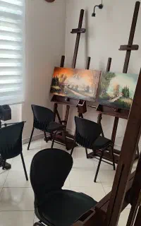 کمک مربی نقاشی سیاه قلم و نقاشی کودک