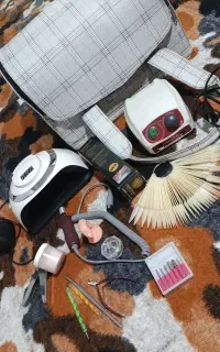 دستگاه کاشت ناخن