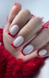 اگه ناخن ظریف میخوای بیا اینجا((طراحی رایگان))