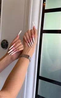 کاشت ناخون