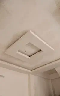 استاد کار گج کاری سابقه ی ۱۰ ساله