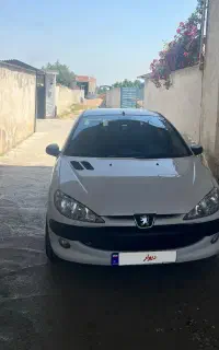 پژو ۲۰۶sdv8 فروش فوری