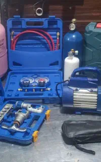 نصب و تعمیرات اسپیلت