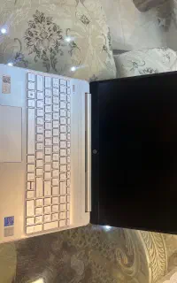لپ تاپ اچ پی hp در حد نو