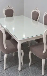 میز ناهار خوری