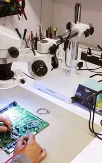 تعمیرات سخت افزاری و نرم افزاری گوشی لپتاب و سیستم