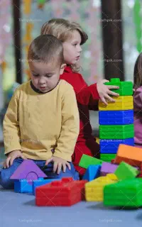 مجوز پیش دبستانی دخترانه  پسرانه اجاره داده میشود