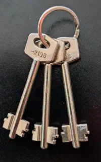 قفل و کلید ساز کلیدسازی خدمات سیار ۲۴ساعته فاز۰تا۶