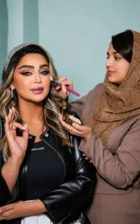 عروس12 (میکاپ شنیون مژه ناخن فیشیال)اموزش میکاپ 15