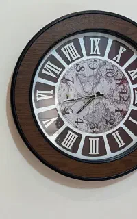 ساعت دیواری