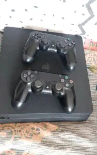 PS4 Slim