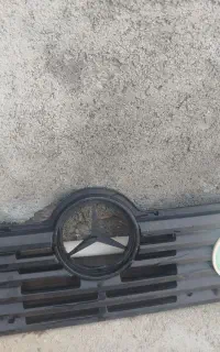 جلو پنجره اکسور