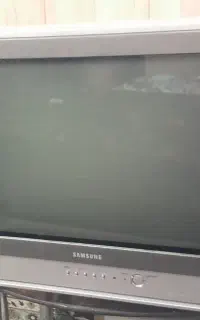 تلویزیون سامسونگ صفحه تخت با کنترل