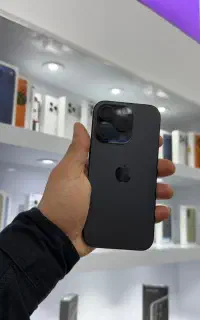 16 پرو سیاه پوش