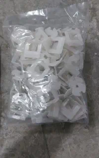 همتراز کننده کاشی وسرامیک کلیپس وگوه به صورت عمده